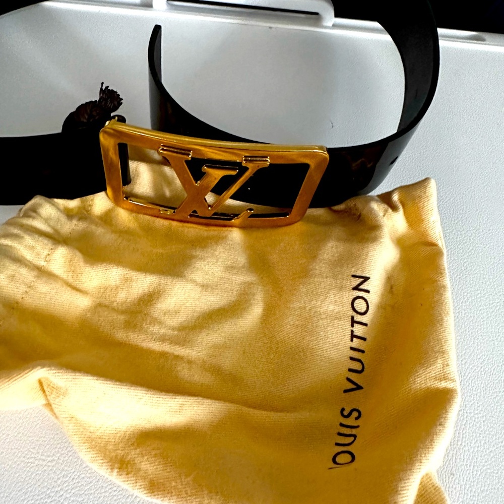Louis Vuitton belt